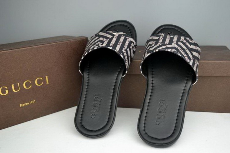 Gucci Men Slippers_431